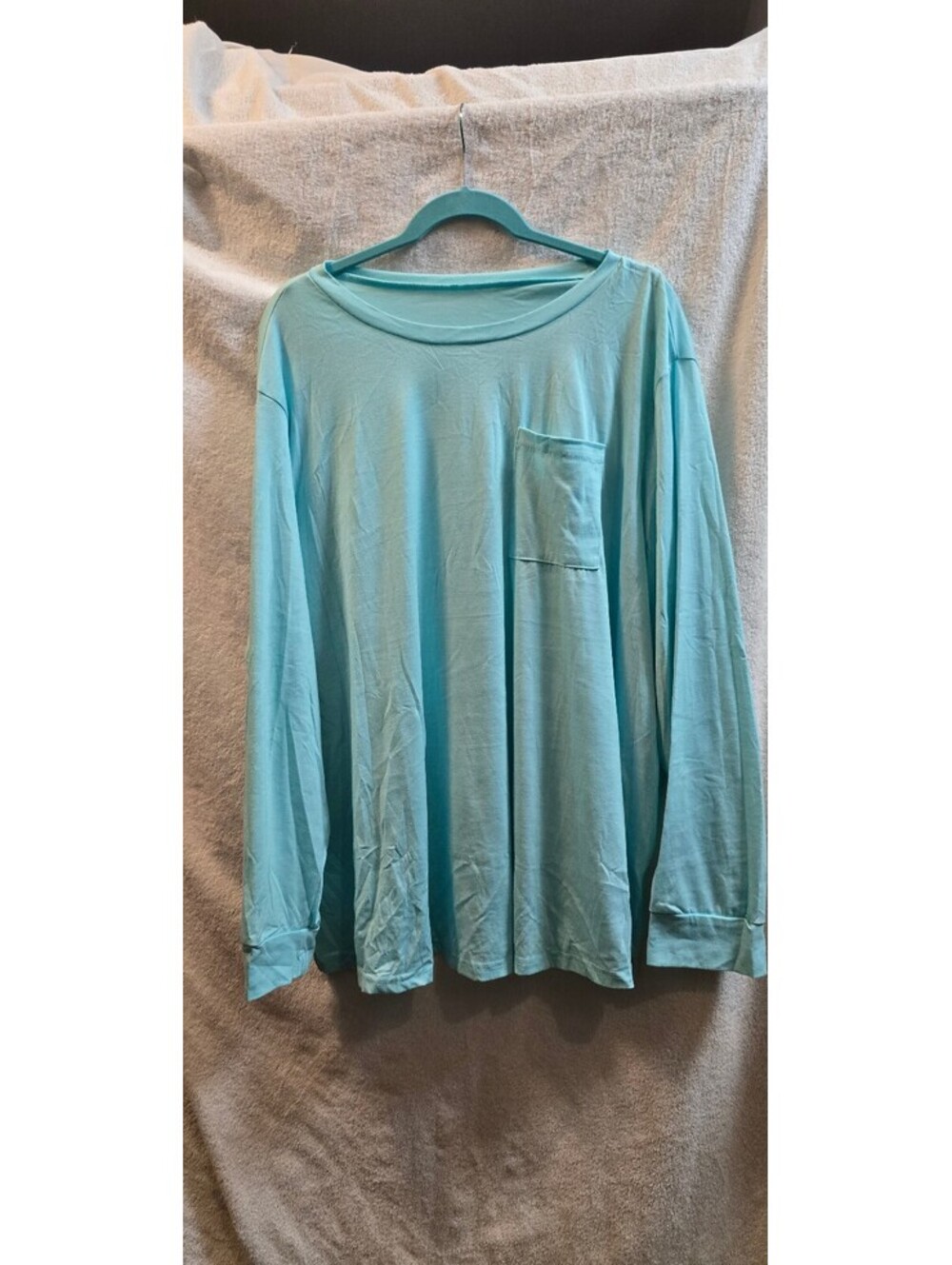 Women's New Aqua Long Sleeve T-shirt Womens 28-30